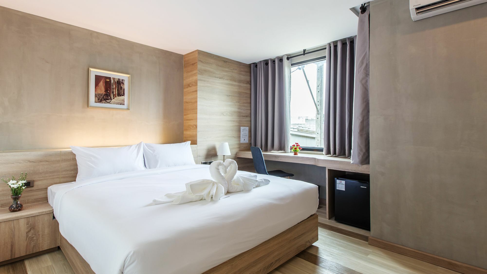 B2 Ubon Premier Hotel Ubonratcsathani Kültér fotó